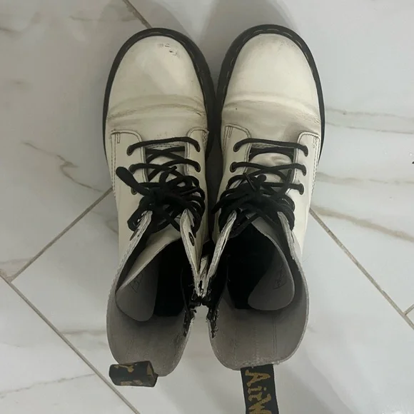 white jadon max dr martens platform boots! skip the breaking in process! - Picture 4 of 4
